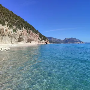 A 50 Mt Dal Mare Apartment